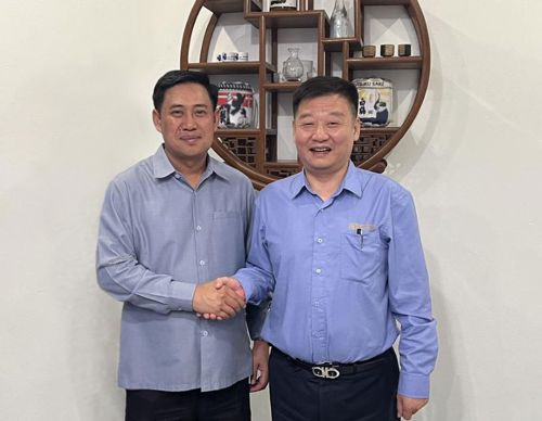Mr. Gao Bo, Director and VP of Chifeng Gold and President of LXML,Paid a Visit to Mr. Alounxai Sounnalath, Minister and Head of Prime Minister's Office