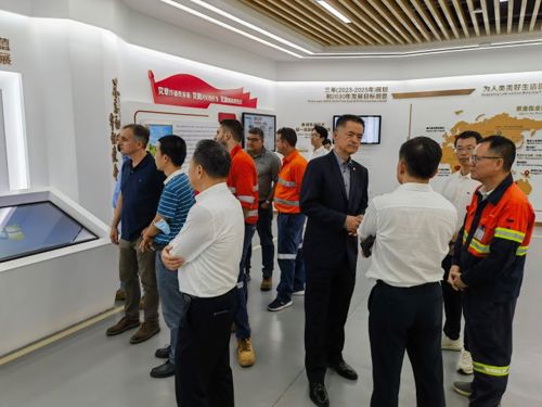 Chairman Wang Jianhua Took the LXML Sepon Team for a Learning Visit to Shandong Gold and Zijin Mining