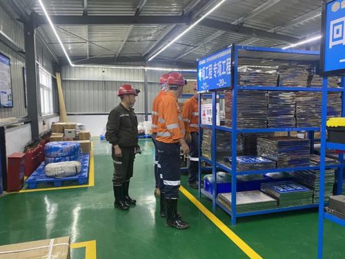 A delegation from LXML Sepon Mine of Chifeng Gold visited domestic mining subsidiaries for investigation